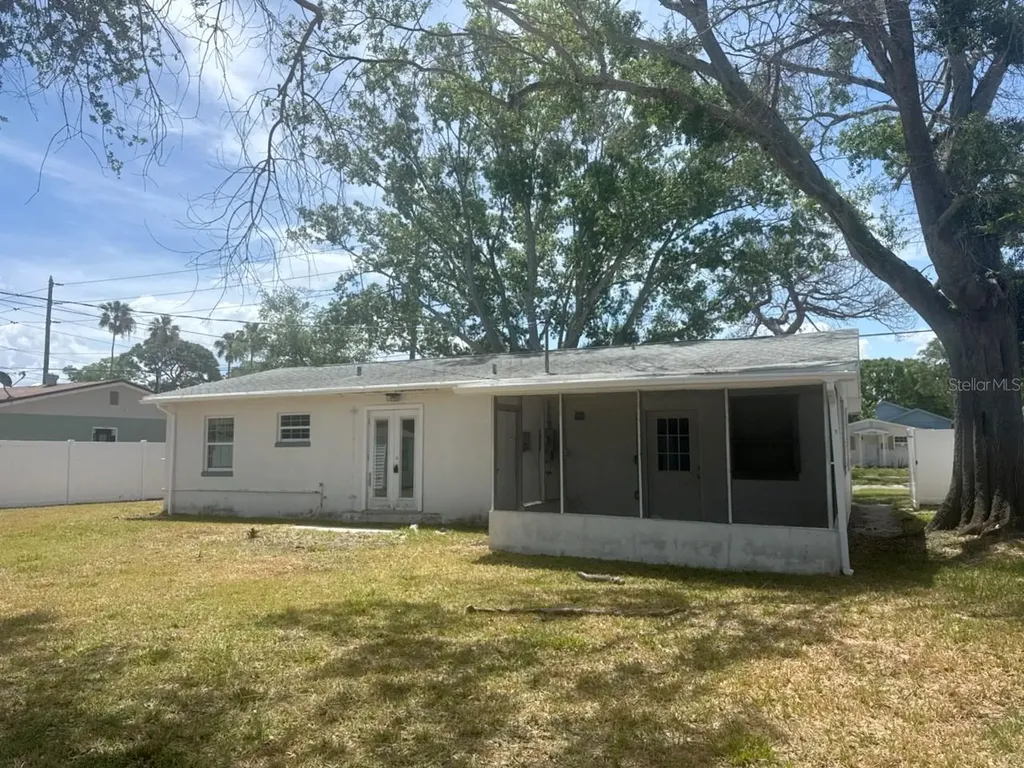 1779 Shore Acres Boulevard NE St Petersburg FL 33703