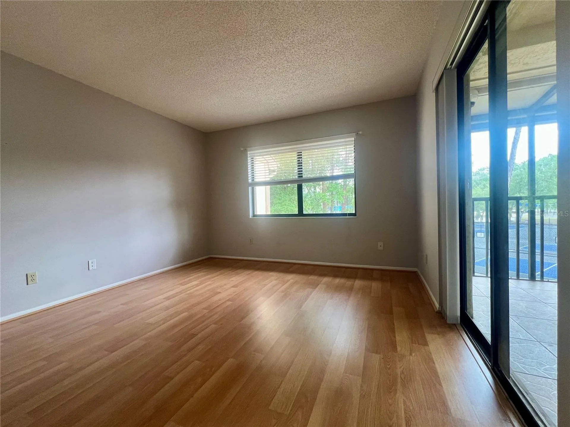 142 Woodlake Wynde Oldsmar FL 34677