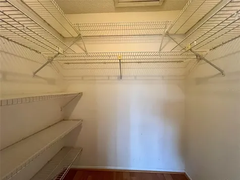 142 Woodlake Wynde Oldsmar FL 34677