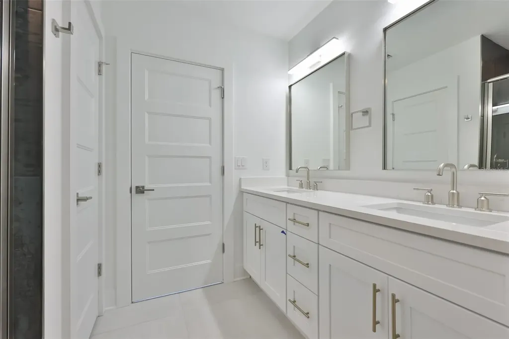 4171 56th Avenue N St Petersburg FL 33714