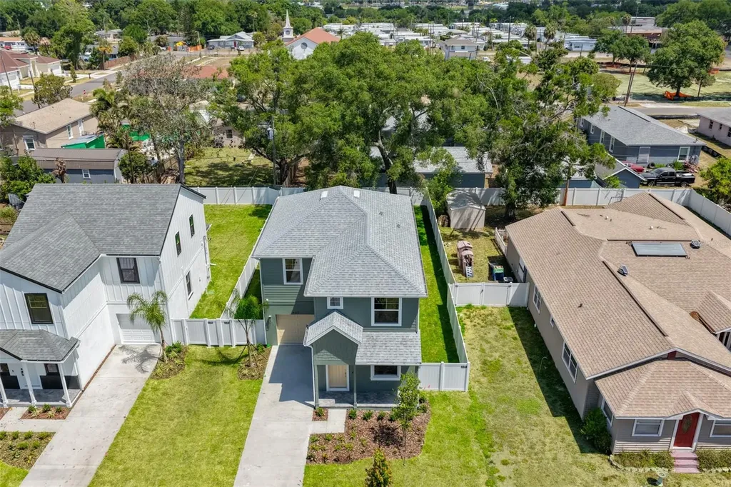 4171 56th Avenue N St Petersburg FL 33714