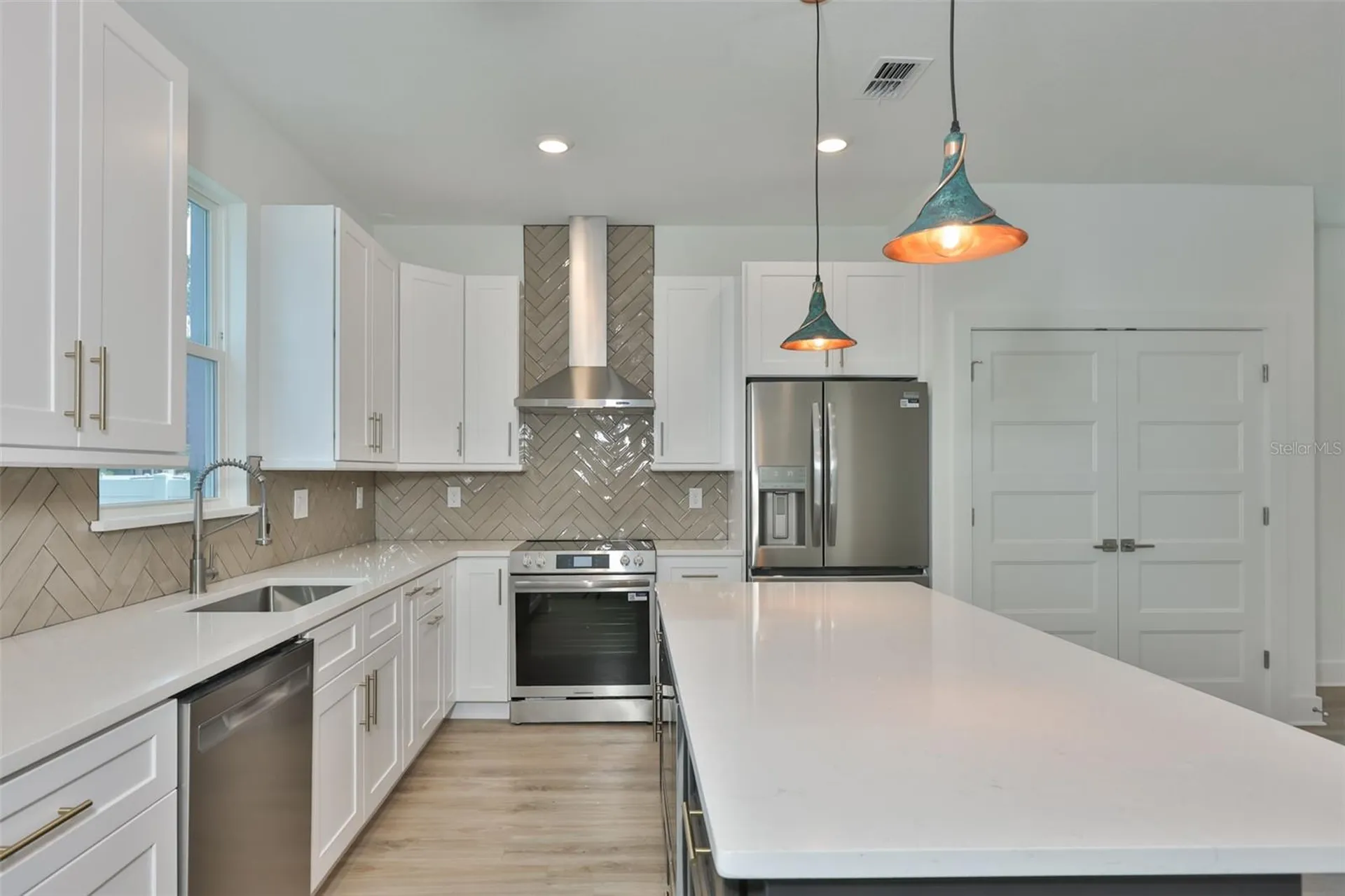 4171 56th Avenue N St Petersburg FL 33714