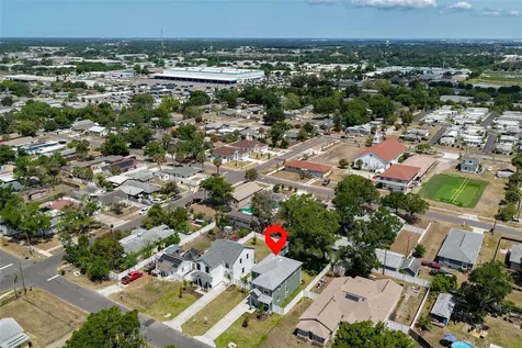 4171 56th Avenue N St Petersburg FL 33714