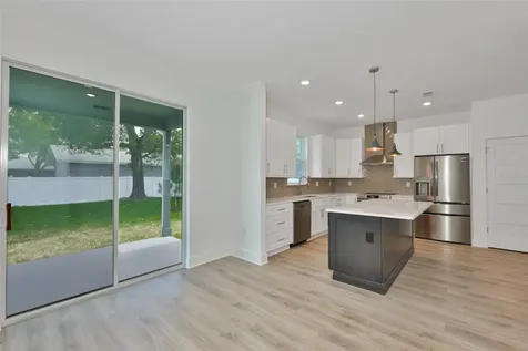 4171 56th Avenue N St Petersburg FL 33714