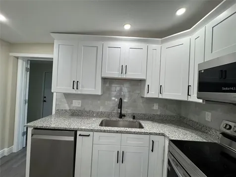7039 Lenox Drive New Port Richey FL 34653