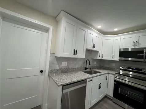 7039 Lenox Drive New Port Richey FL 34653