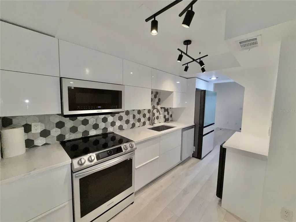 3707 Pine Cone Circle Clearwater FL 33760