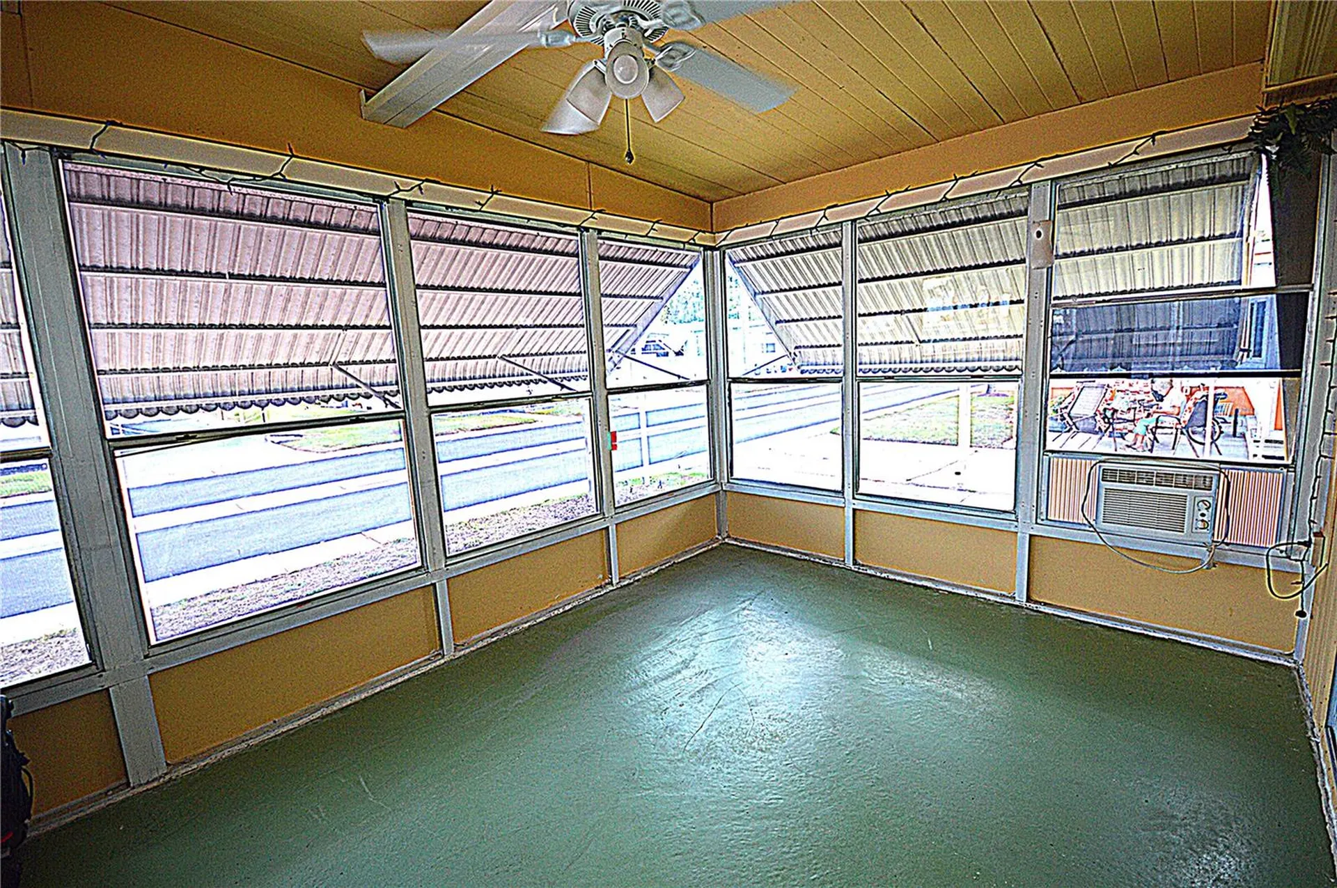 115 Rachel Drive Tarpon Springs FL 34689