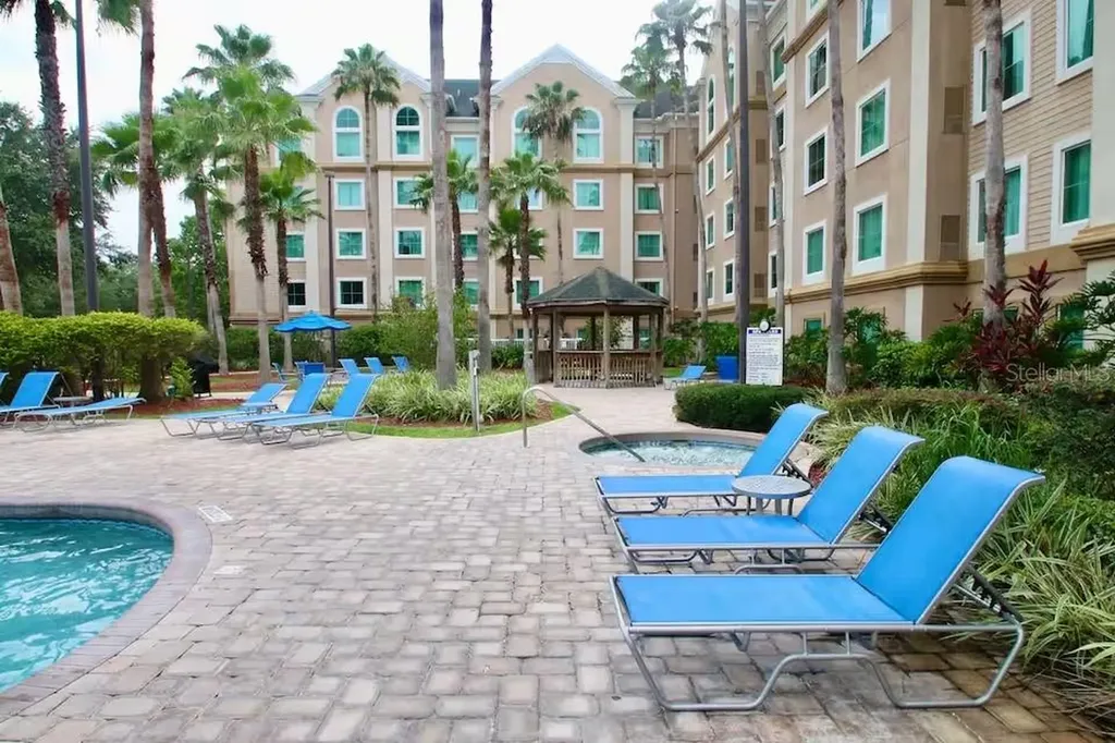 8303 Palm Parkway Orlando FL 32836