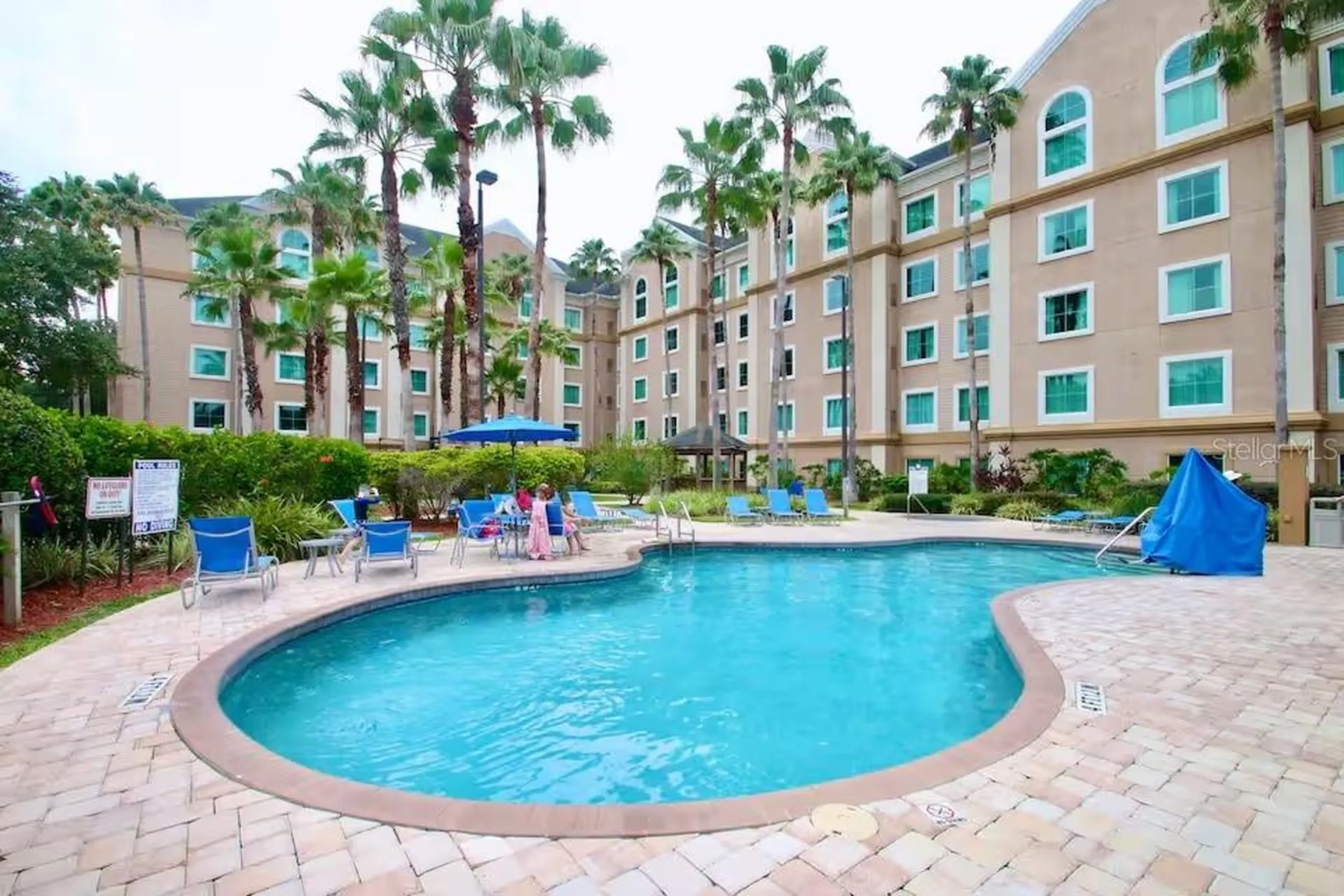 8303 Palm Parkway Orlando FL 32836