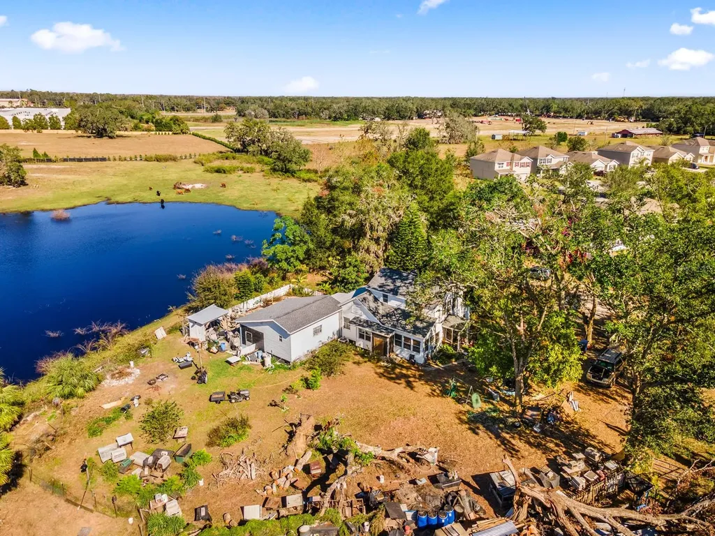 9602 Ripley Road Thonotosassa FL 33592