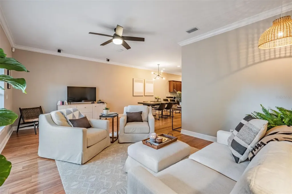 415 Barcelona Drive St Petersburg FL 33716