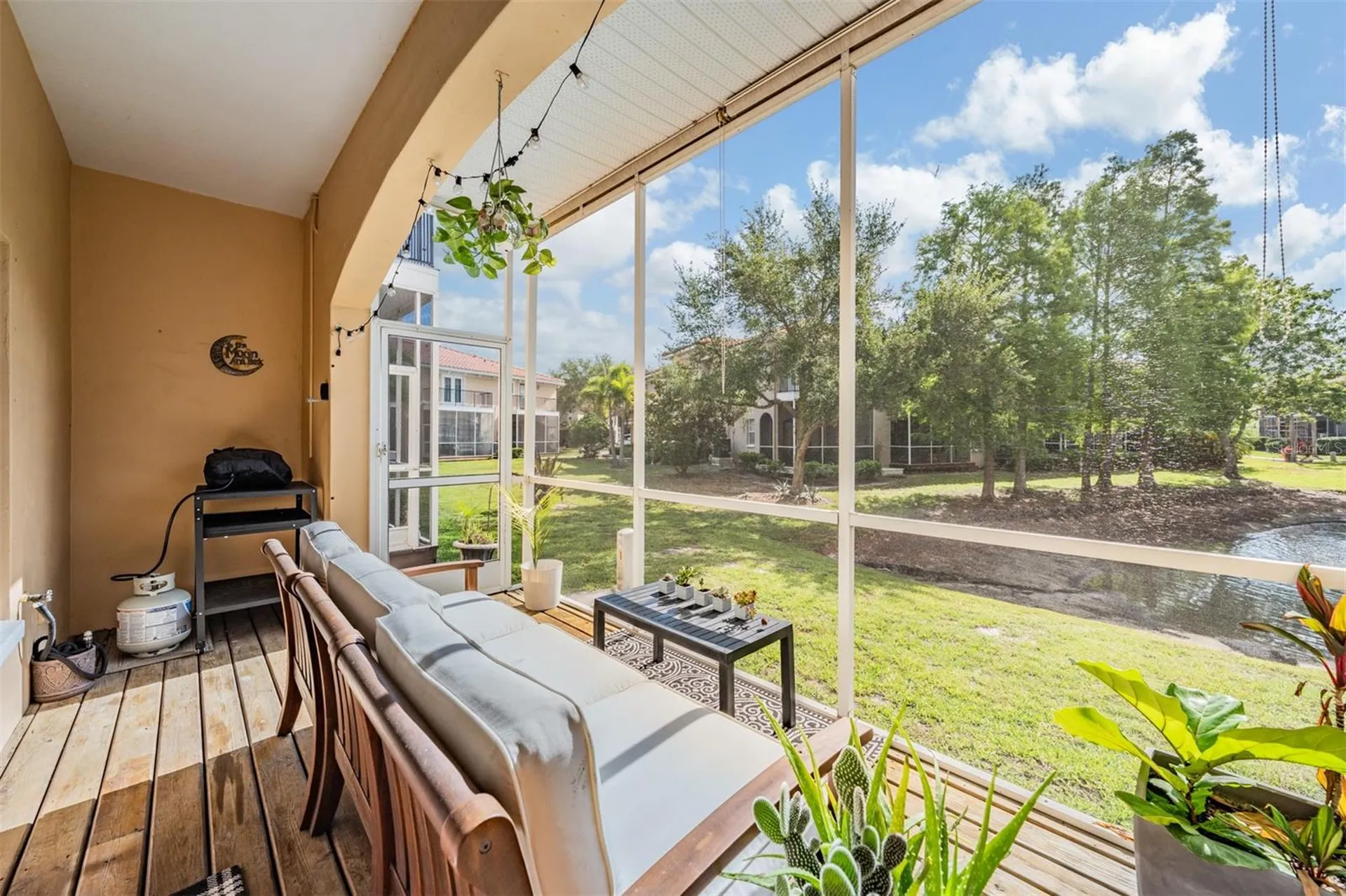 415 Barcelona Drive St Petersburg FL 33716