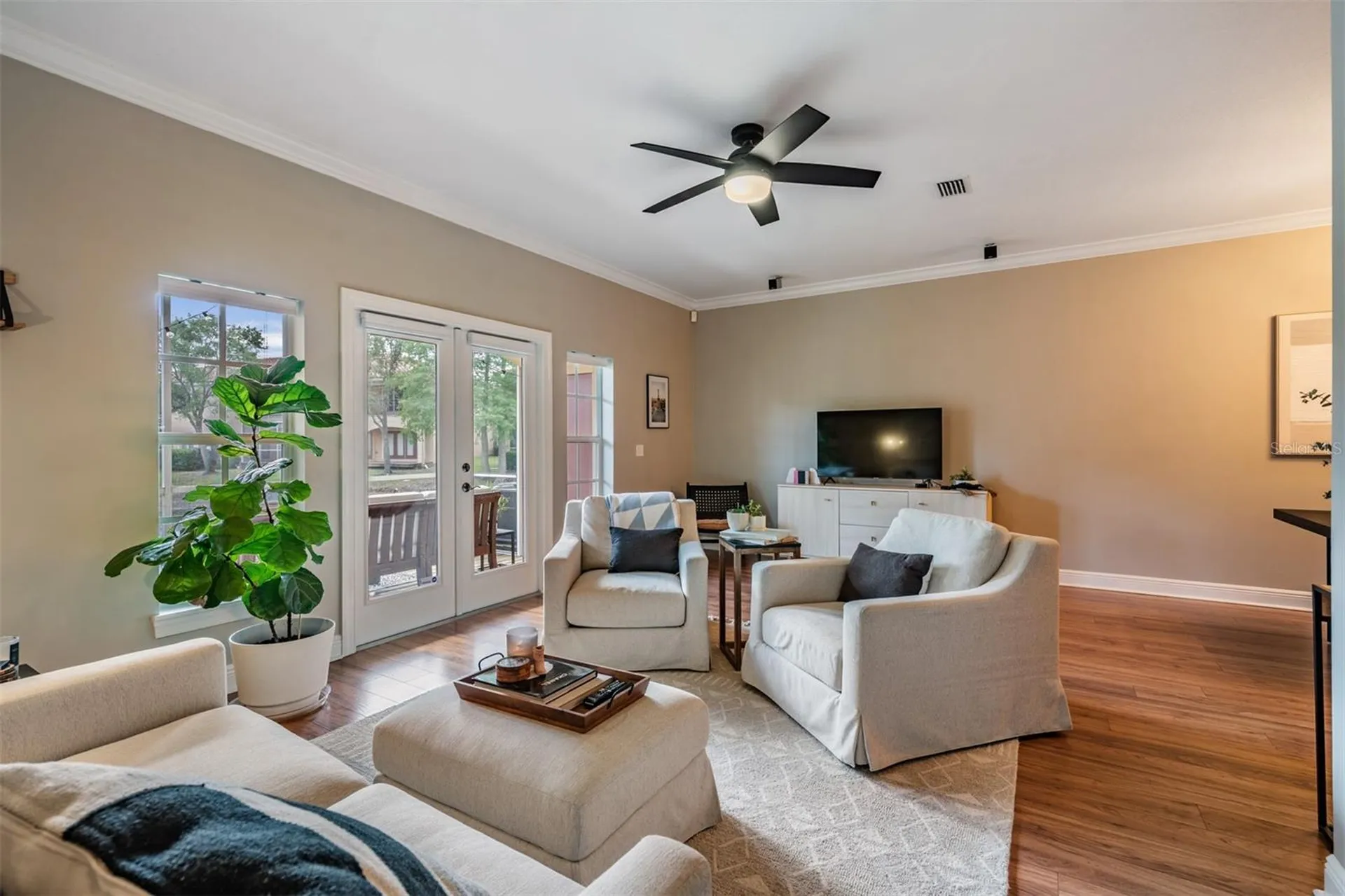 415 Barcelona Drive St Petersburg FL 33716