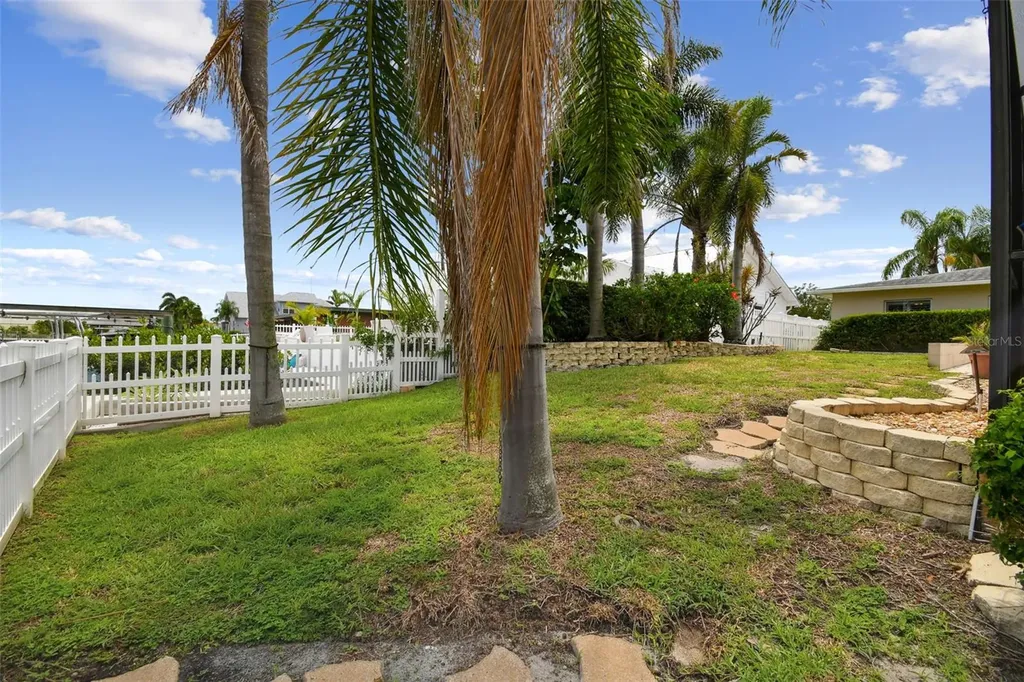 3921 E Eden Roc Circle Tampa FL 33634