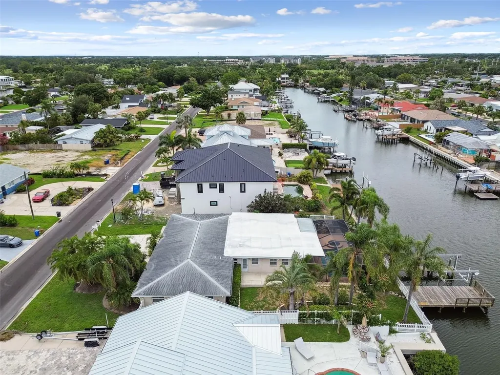 3921 E Eden Roc Circle Tampa FL 33634