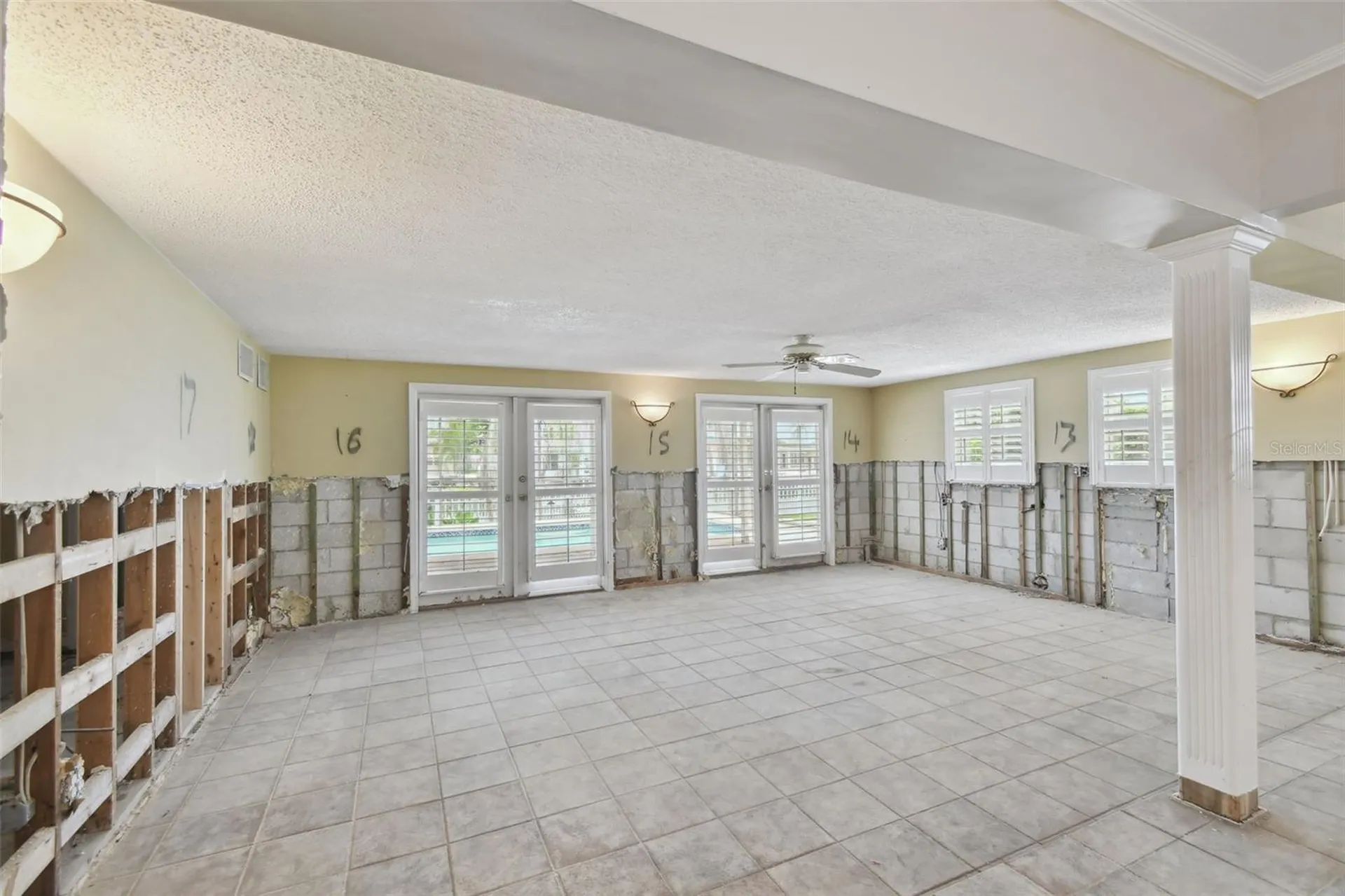 3921 E Eden Roc Circle Tampa FL 33634