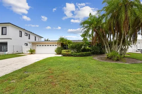 3921 E Eden Roc Circle Tampa FL 33634