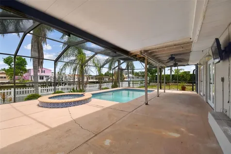 3921 E Eden Roc Circle Tampa FL 33634
