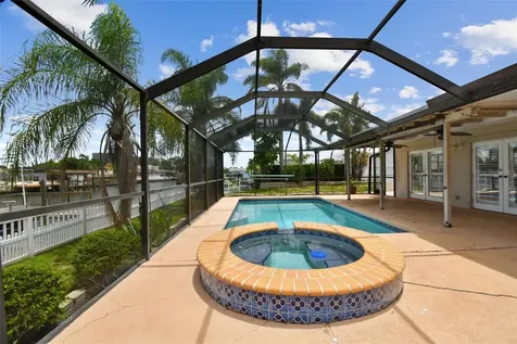 3921 E Eden Roc Circle Tampa FL 33634