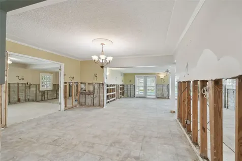 3921 E Eden Roc Circle Tampa FL 33634