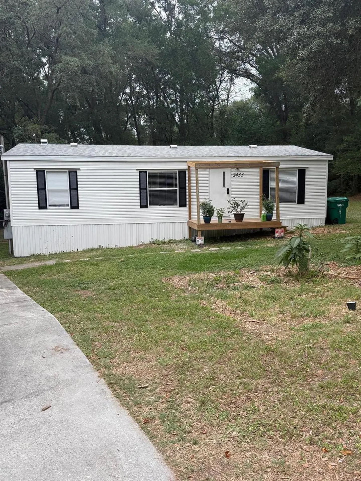 2433 E North Street Inverness FL 34453