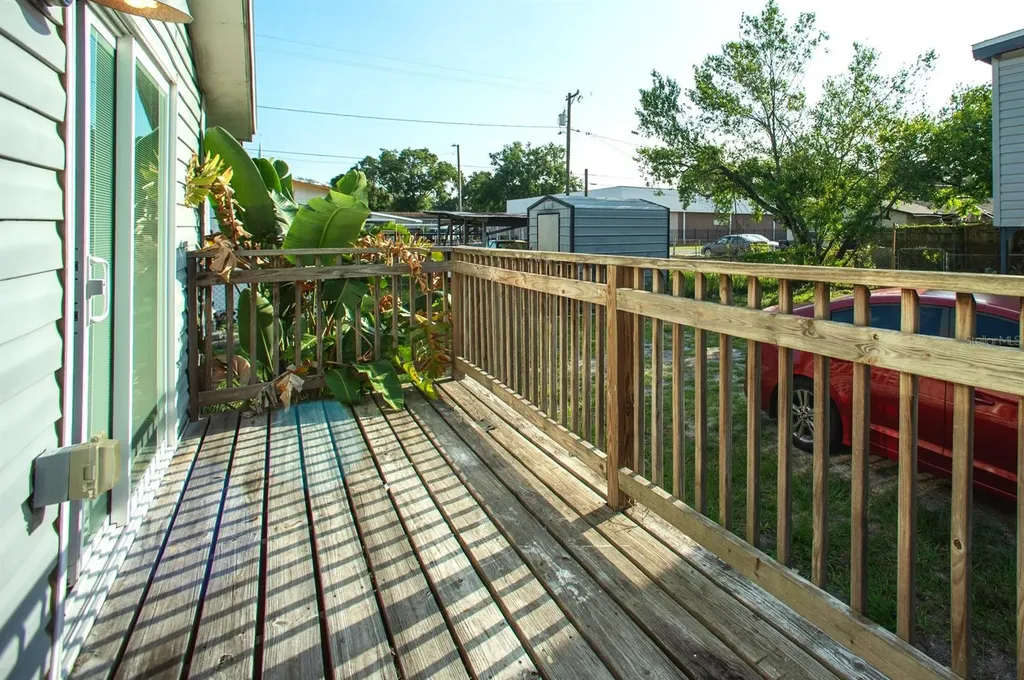 4811 N 30th Street Tampa FL 33610