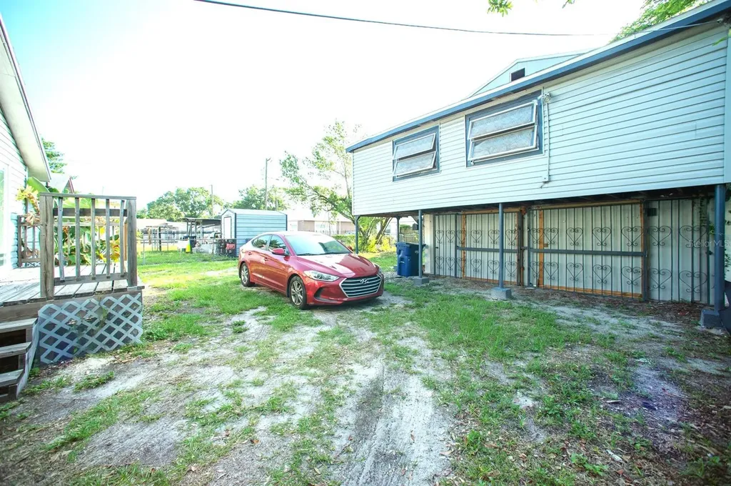 4811 N 30th Street Tampa FL 33610