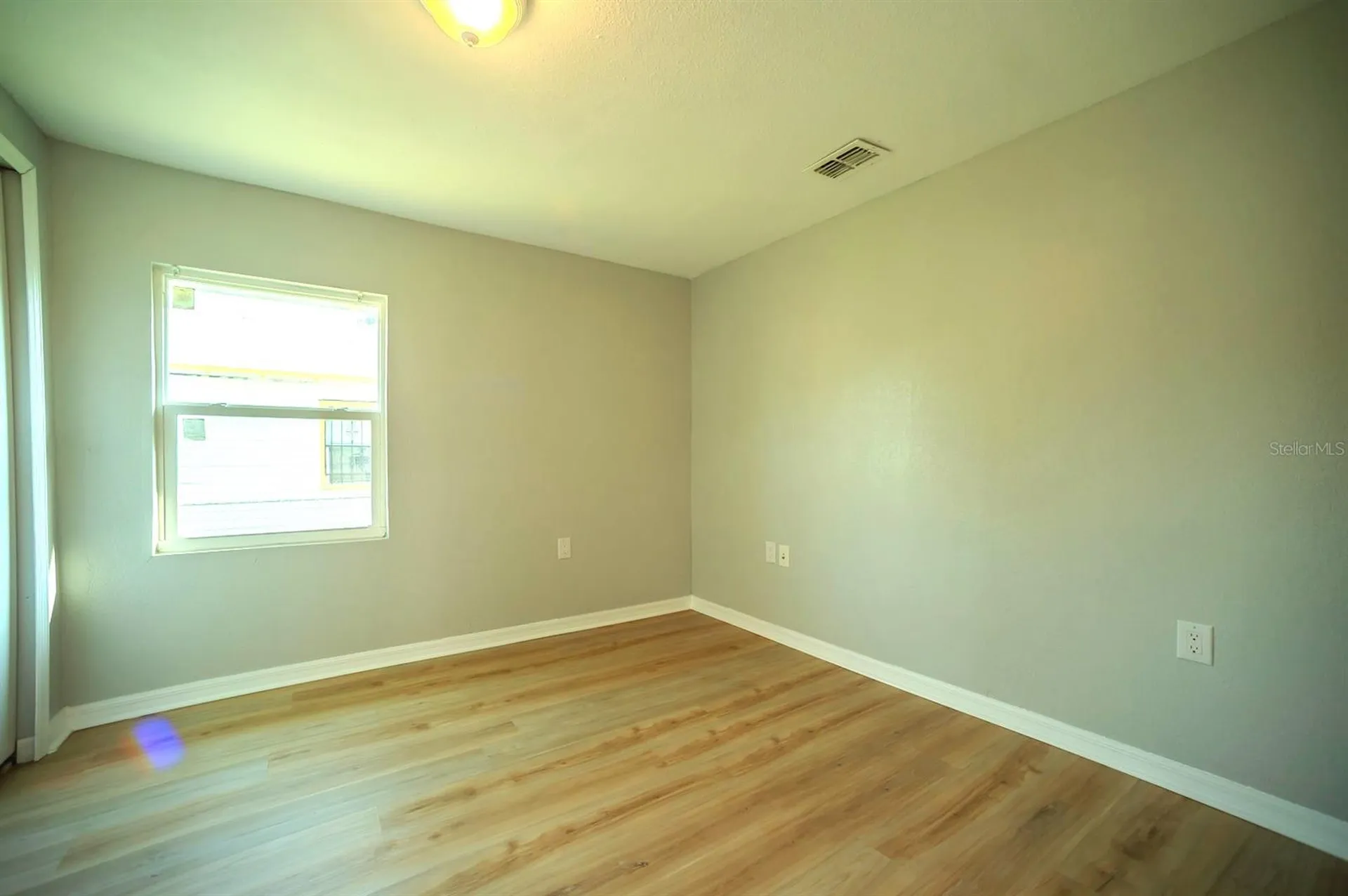 4811 N 30th Street Tampa FL 33610
