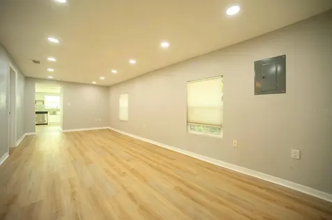 4811 N 30th Street Tampa FL 33610