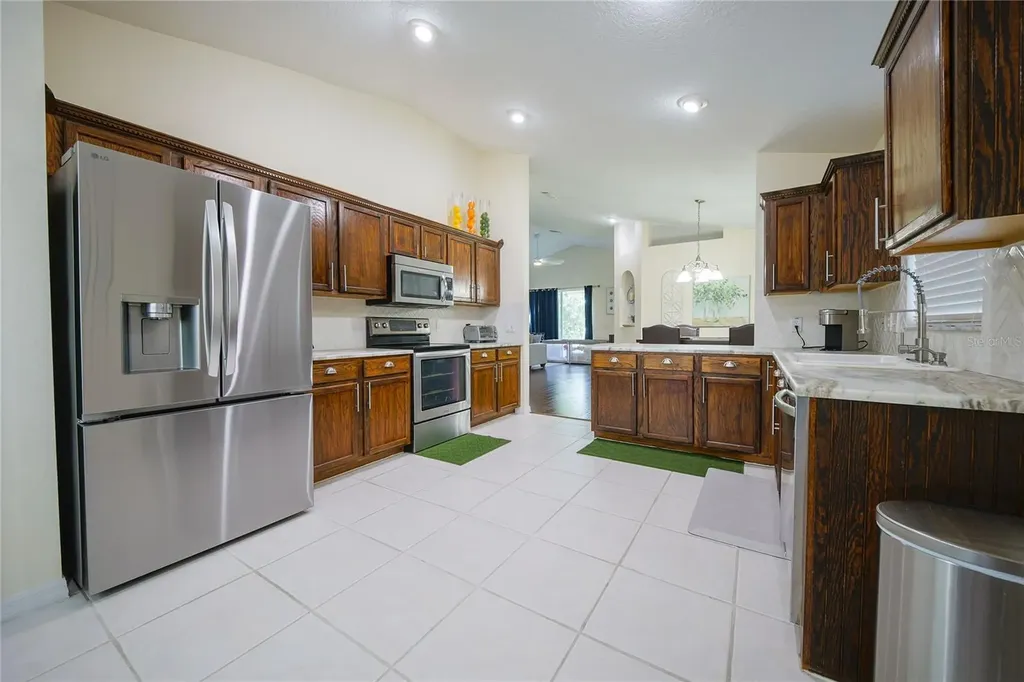 13425 Fladgate Mark Drive Riverview FL 33579