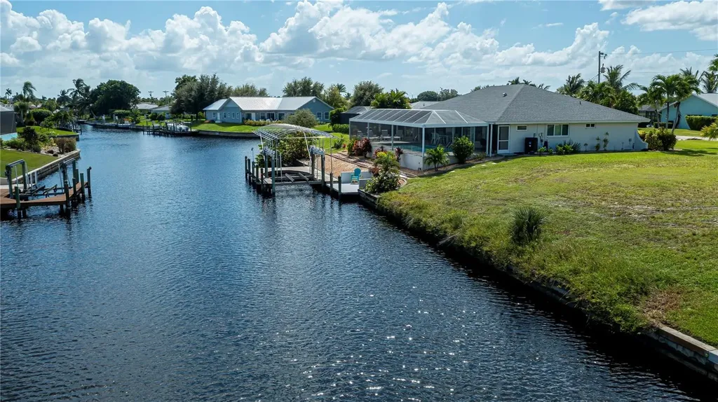 3725 SE 13th Avenue Cape Coral FL 33904