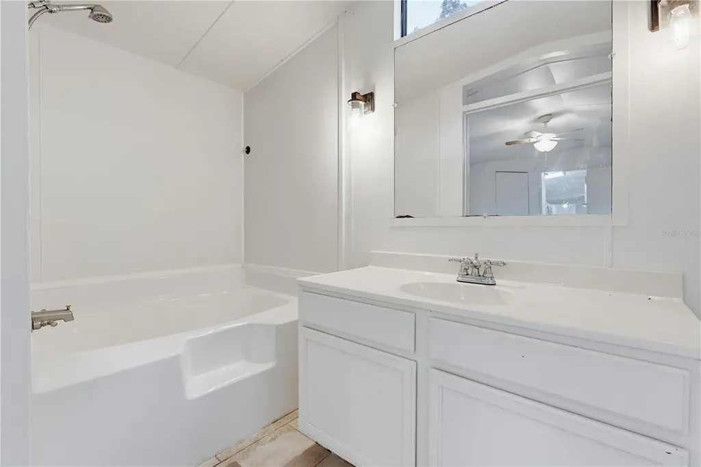 4786 SW 122nd Lane Webster FL 33597