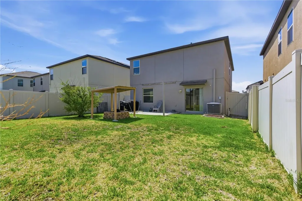 10206 Cool Waterlily Avenue Riverview FL 33578