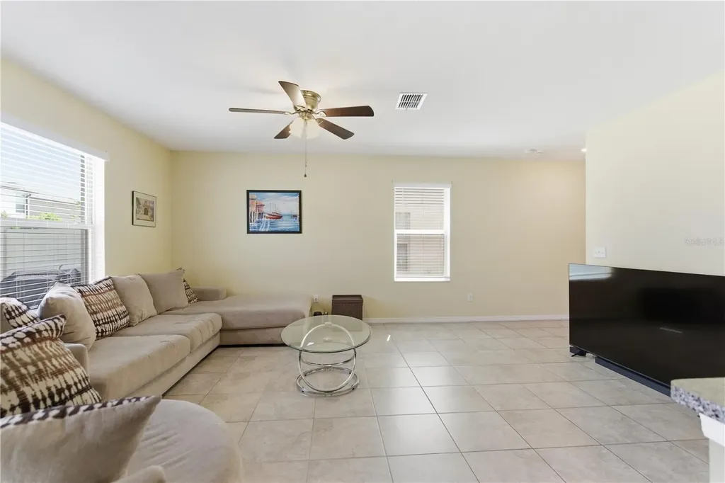 10206 Cool Waterlily Avenue Riverview FL 33578
