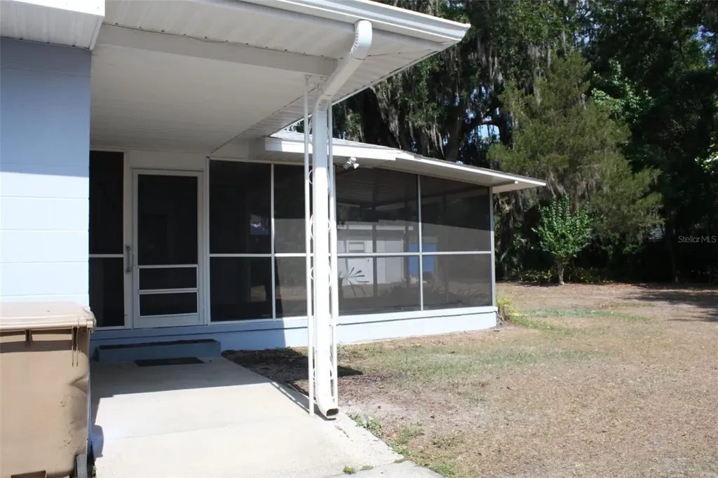 4331 Magnolia Avenue Leesburg FL 34748