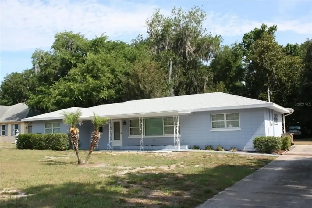 4331 Magnolia Avenue Leesburg FL 34748