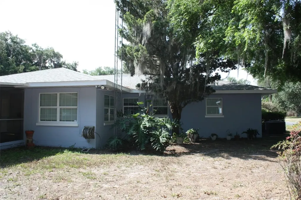 4331 Magnolia Avenue Leesburg FL 34748
