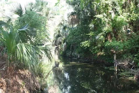 4331 Magnolia Avenue Leesburg FL 34748
