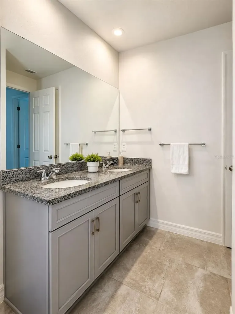 8948 Exploration Avenue Orlando FL 32832