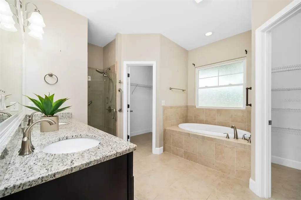 19033 NW 166th Avenue High Springs FL 32643