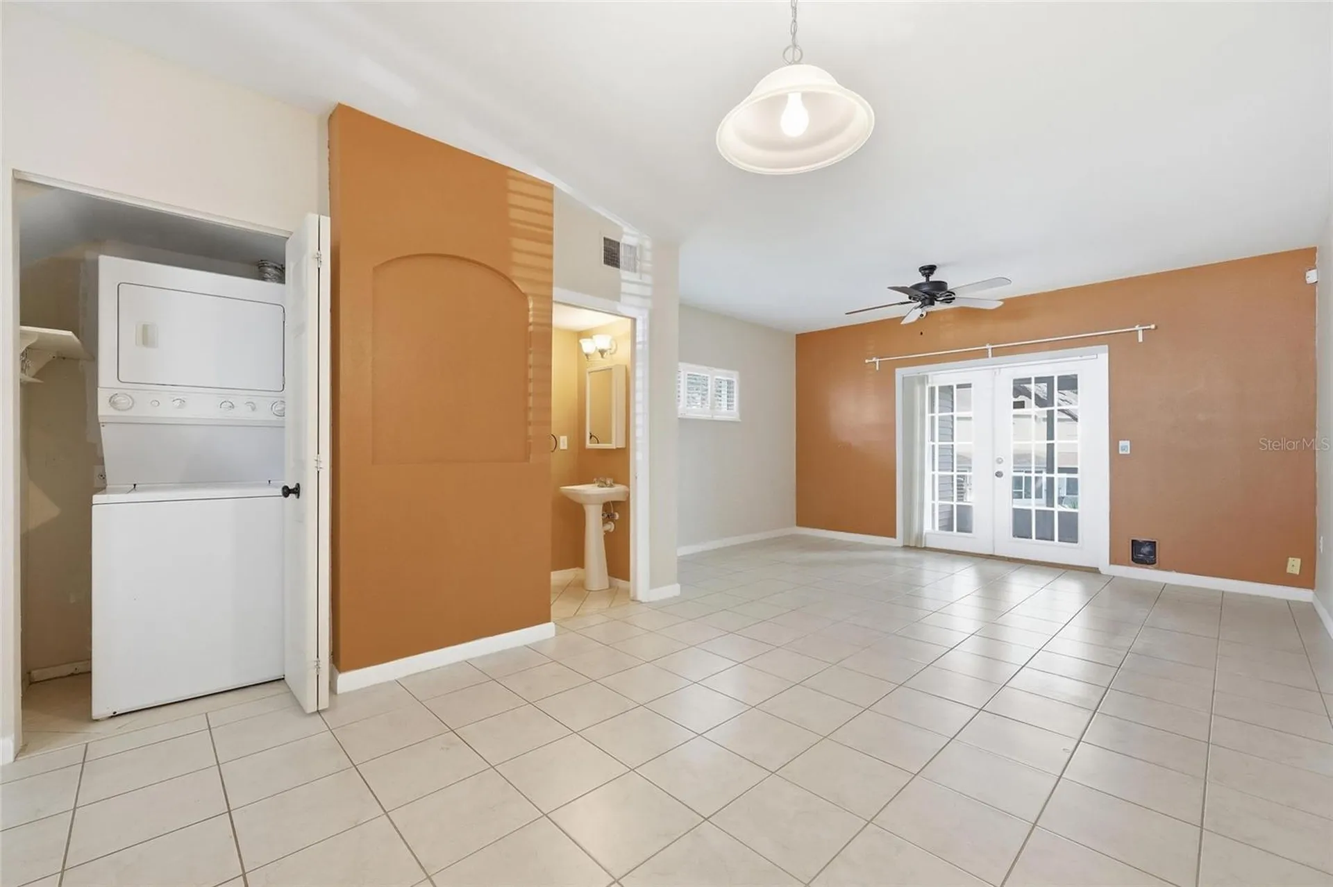 6998 Woodlake Drive Orlando FL 32810