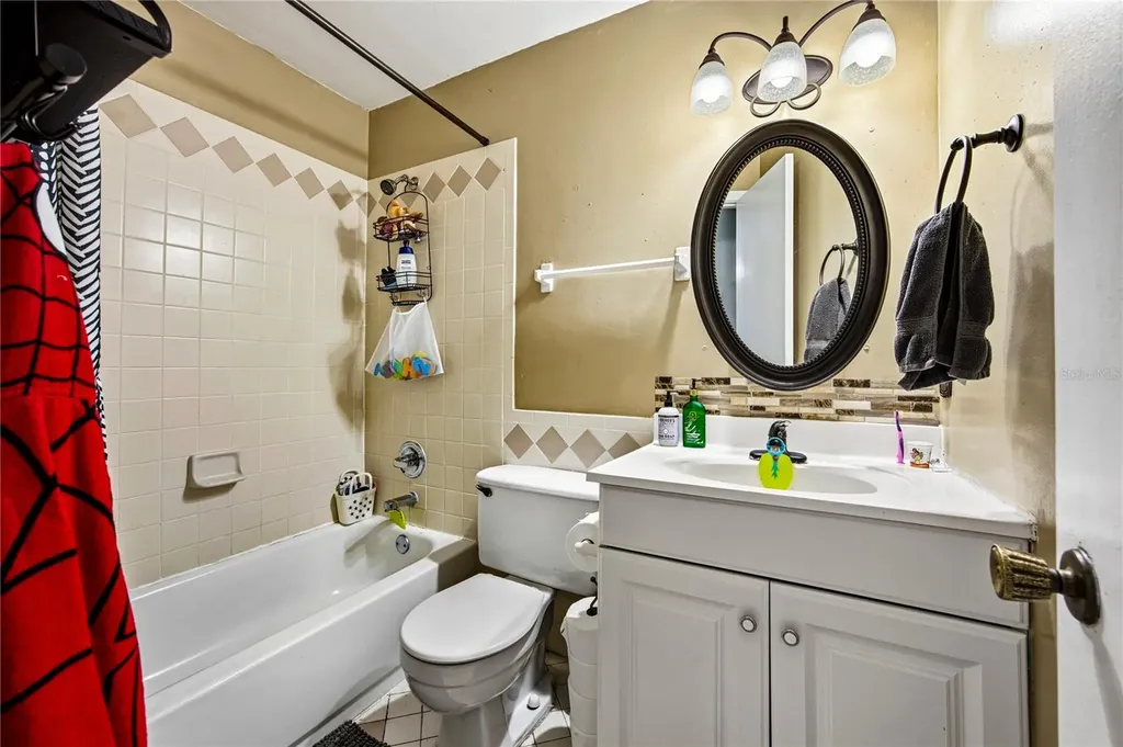 6319 NW 28th Terrace Gainesville FL 32653