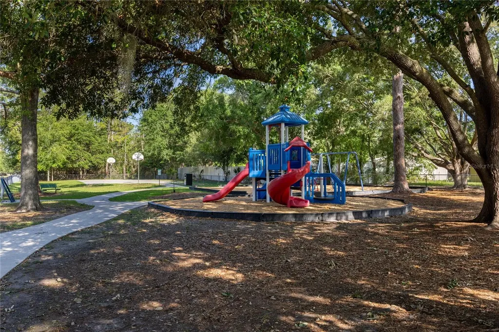 6319 NW 28th Terrace Gainesville FL 32653