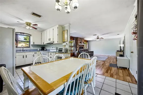 6319 NW 28th Terrace Gainesville FL 32653