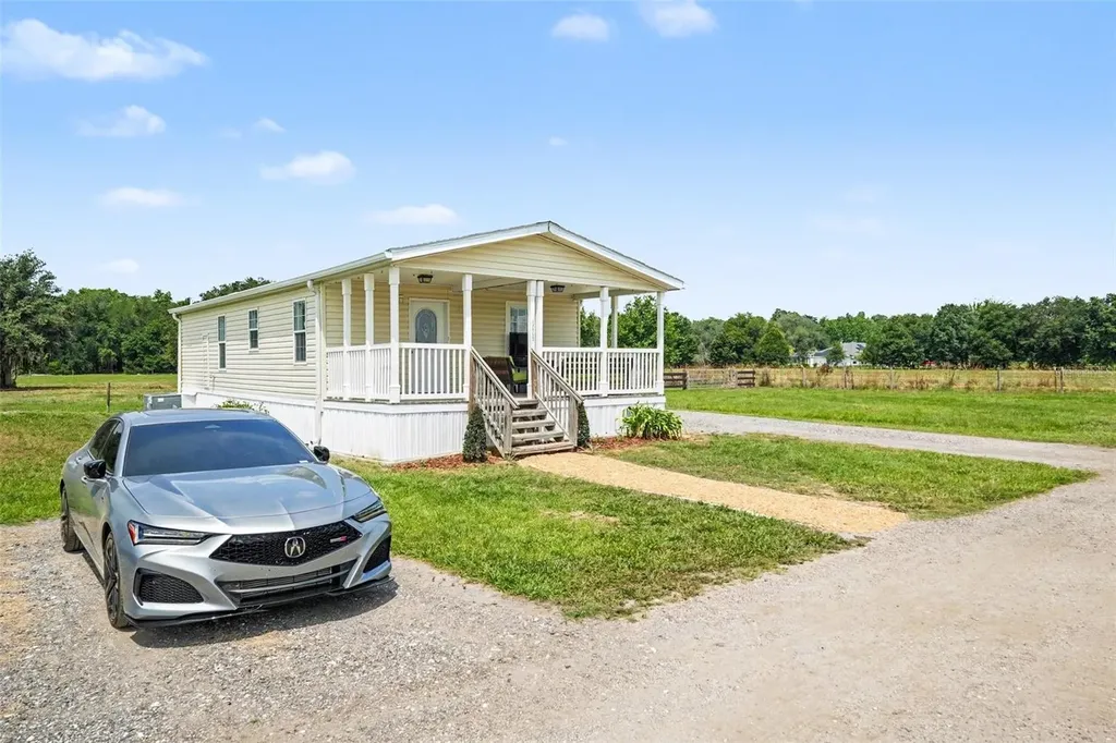 17161 Morris Bridge Road Thonotosassa FL 33592