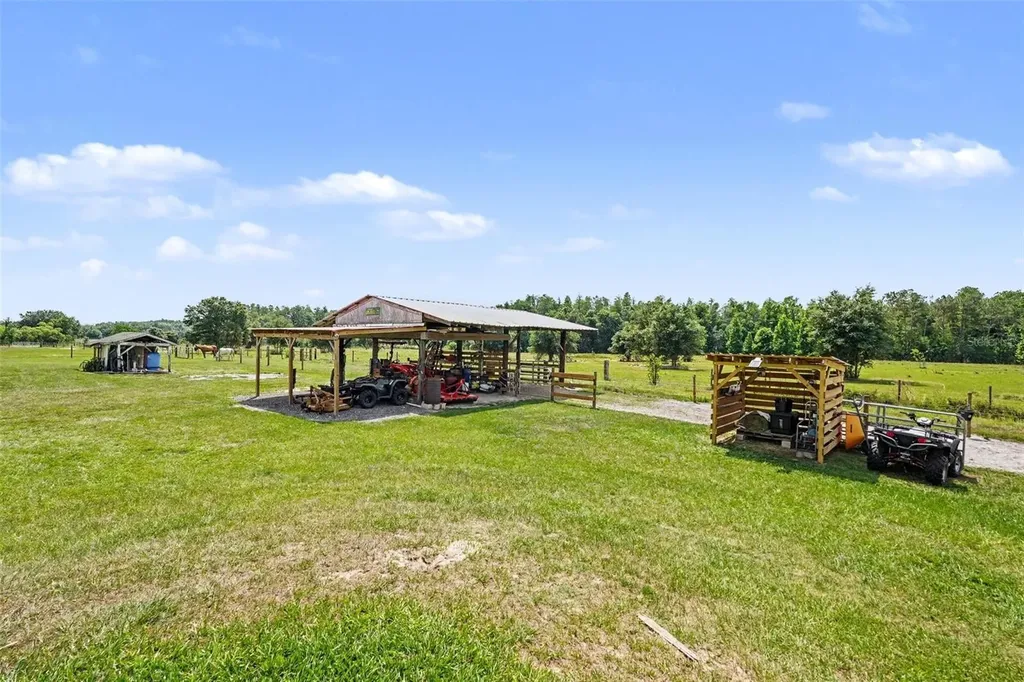 17161 Morris Bridge Road Thonotosassa FL 33592