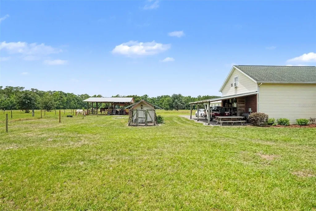 17161 Morris Bridge Road Thonotosassa FL 33592