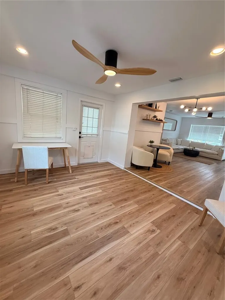 4227 Helena Street NE St Petersburg FL 33703