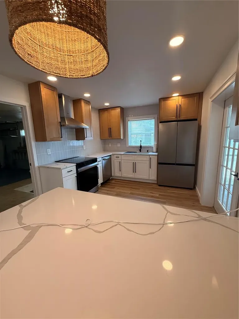 4227 Helena Street NE St Petersburg FL 33703